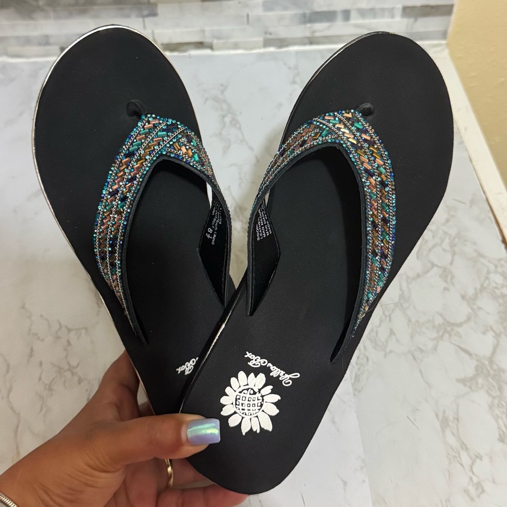 Yellow Box Black Sandals with Multicolor Turquoise Beading - Picture 4 of 7